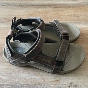 Unisex teva sandals
